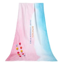 Wie packen Sie Ihre Strandtücher während der Reise ein und verhindern, dass Sand anhaftet?